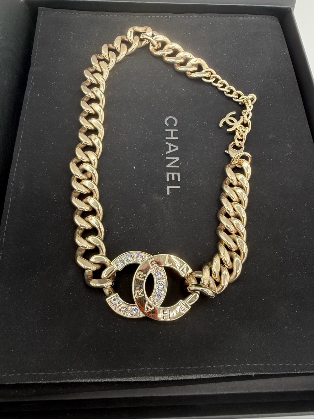 CHANEL CC Gold tome Crystal Chunky Chain Necklace😍Authentic in box